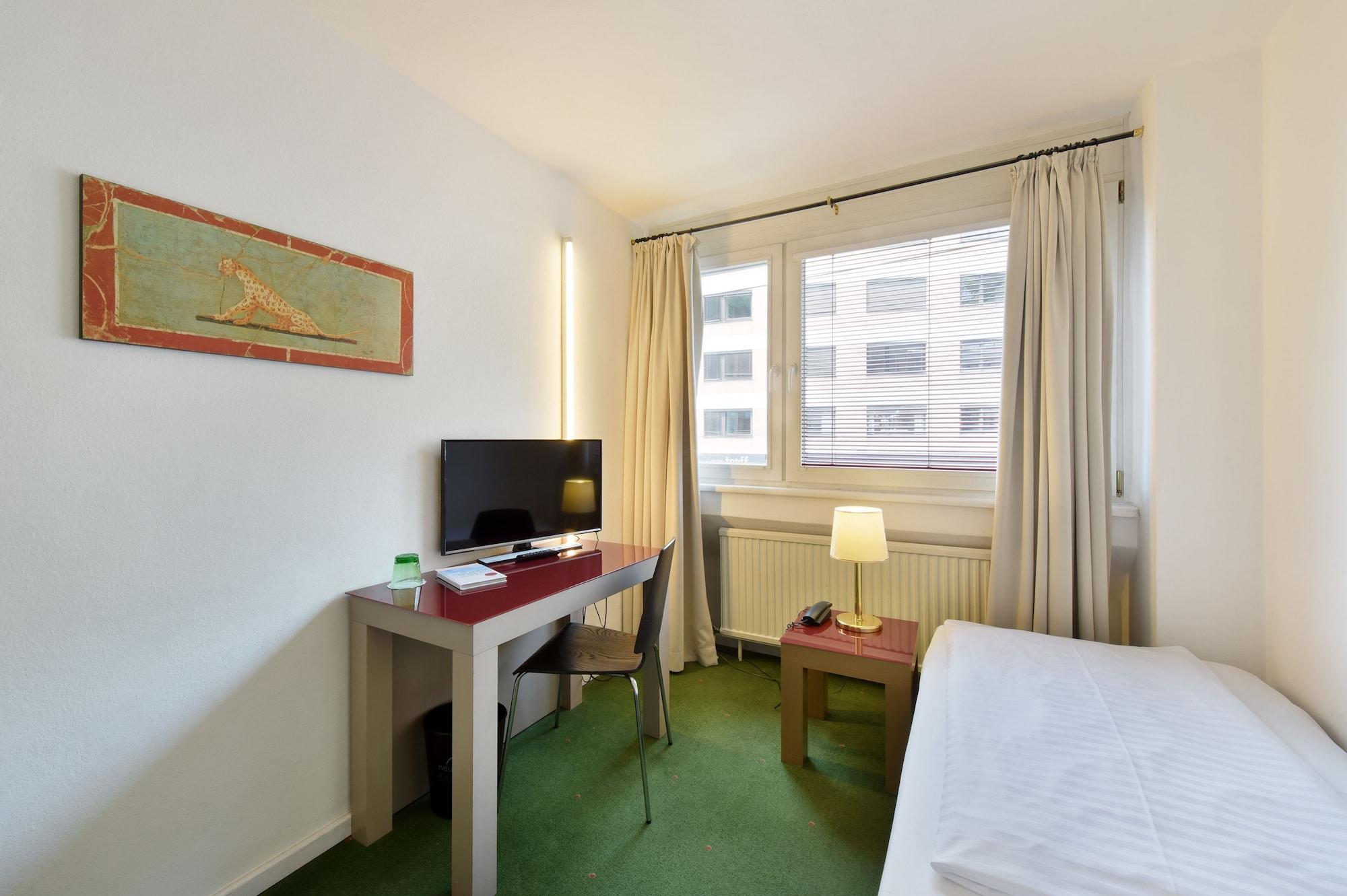 Hotel Neutor Express Salzburg Ngoại thất bức ảnh